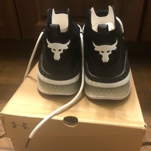 UNDER ARMOUR PROJECT ROCK 1 SNEAKERS BLACK WHITE